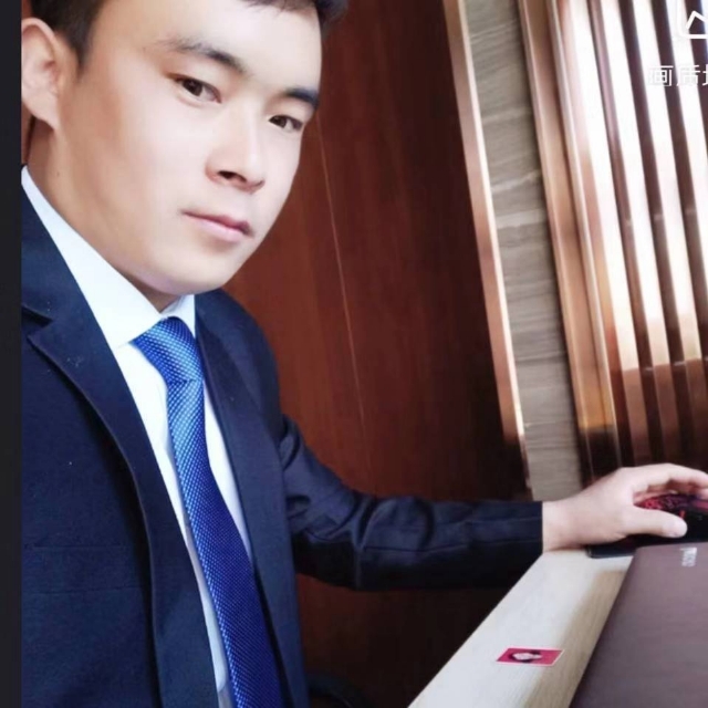 会哭的幸福的第一张照片--东莞相亲服务中心