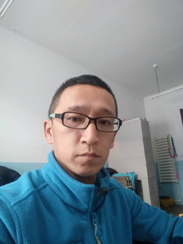 晓峰的第三张照片--东莞相亲服务中心