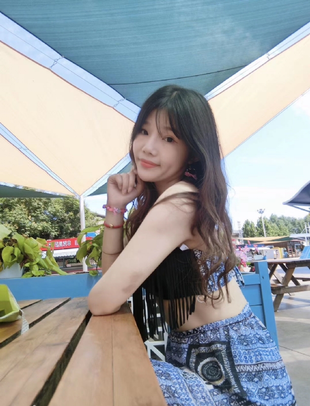 诗雨的第一张照片--东莞相亲服务中心