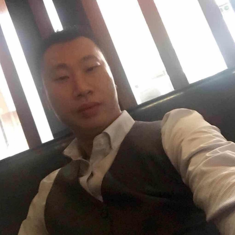 陈威的第一张照片--东莞相亲服务中心