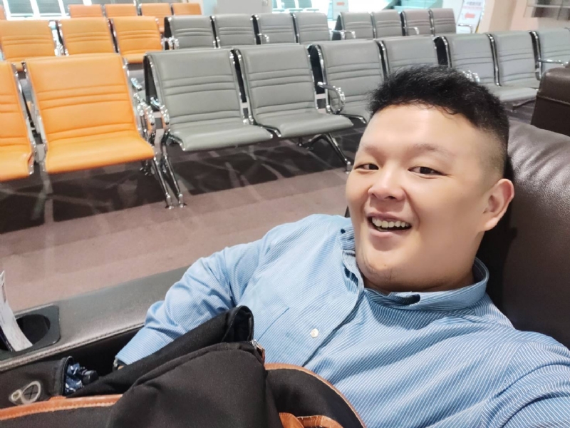 hu的第二张照片--东莞相亲服务中心