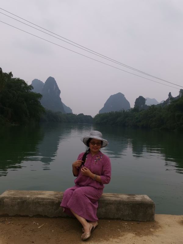 银子姐姐的第一张照片--东莞相亲服务中心