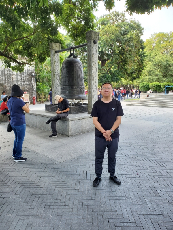 杨昊的第一张照片--东莞相亲服务中心