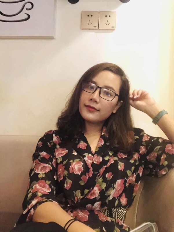 蝴蝶与蓝的第一张照片--东莞相亲服务中心