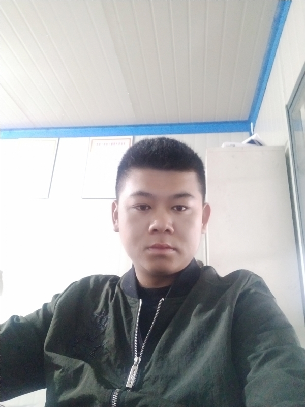 少校的第一张照片--东莞相亲服务中心