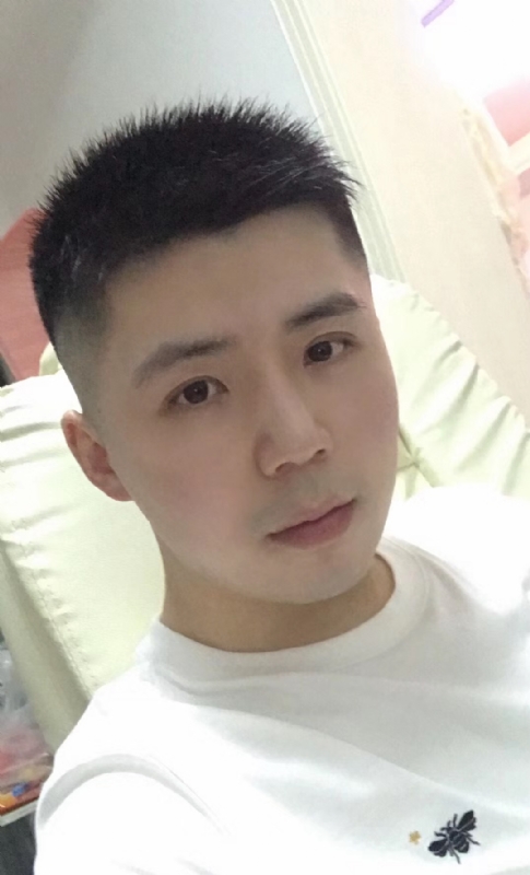 阿信的第一张照片--东莞相亲服务中心