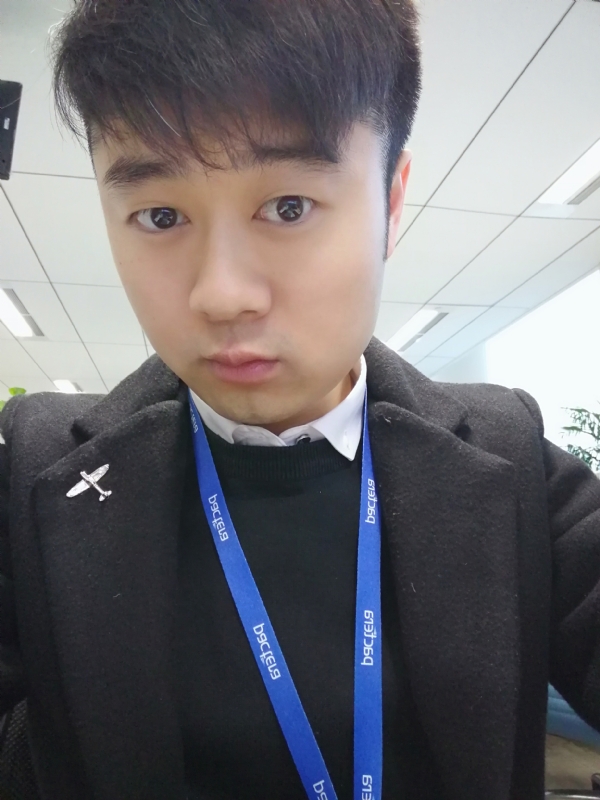 择一爱与被爱的第一张照片--东莞相亲服务中心