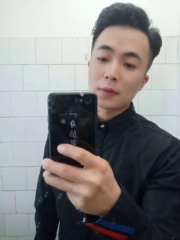 画地为牢的第一张照片--东莞相亲服务中心