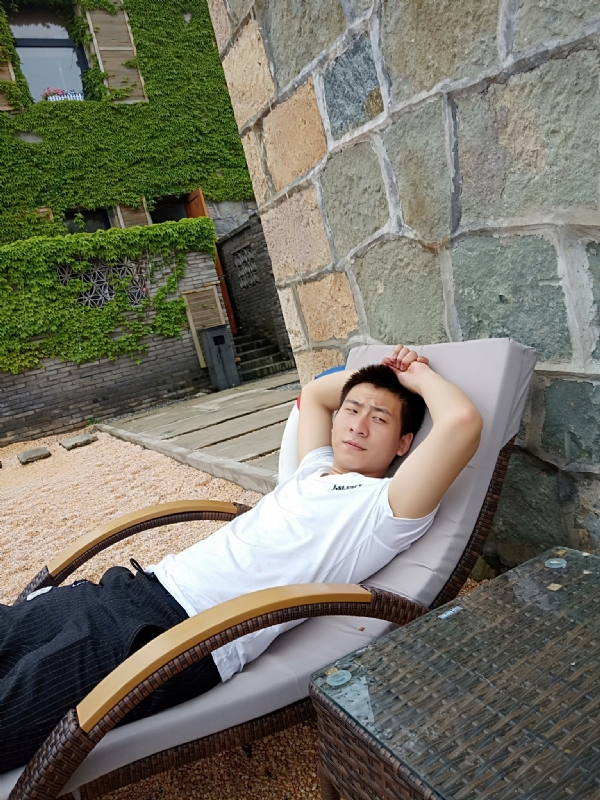 真心寻找另一半的第一张照片--东莞相亲服务中心