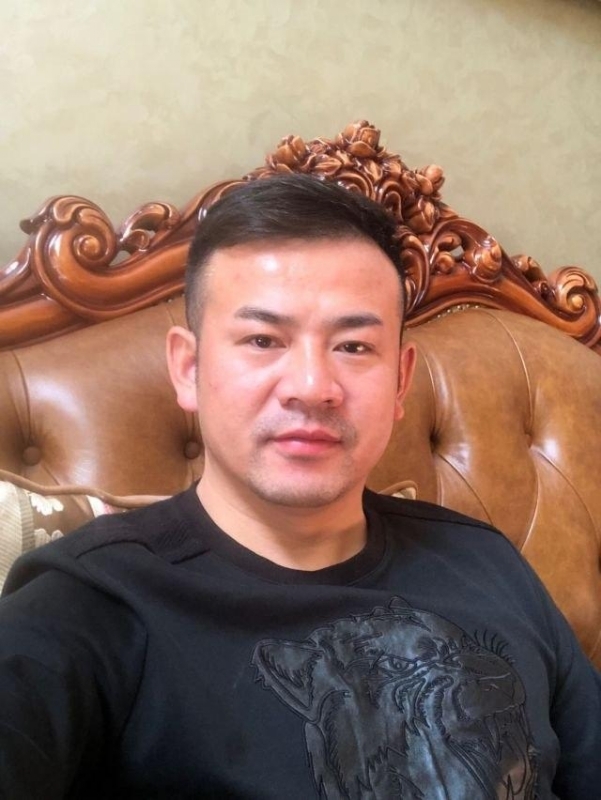 治国的第一张照片--东莞相亲服务中心