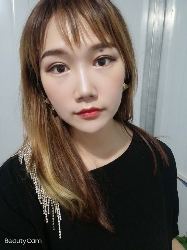 艾薇的第四张照片--东莞相亲服务中心