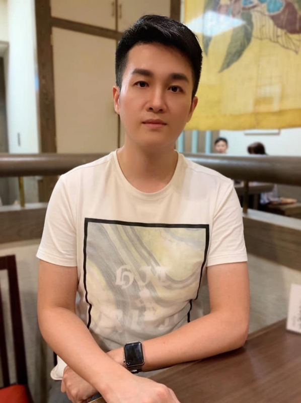 岁月流逝的第一张照片--东莞相亲服务中心