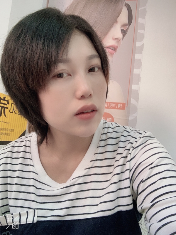 寻找爱情的第一张照片--东莞相亲服务中心