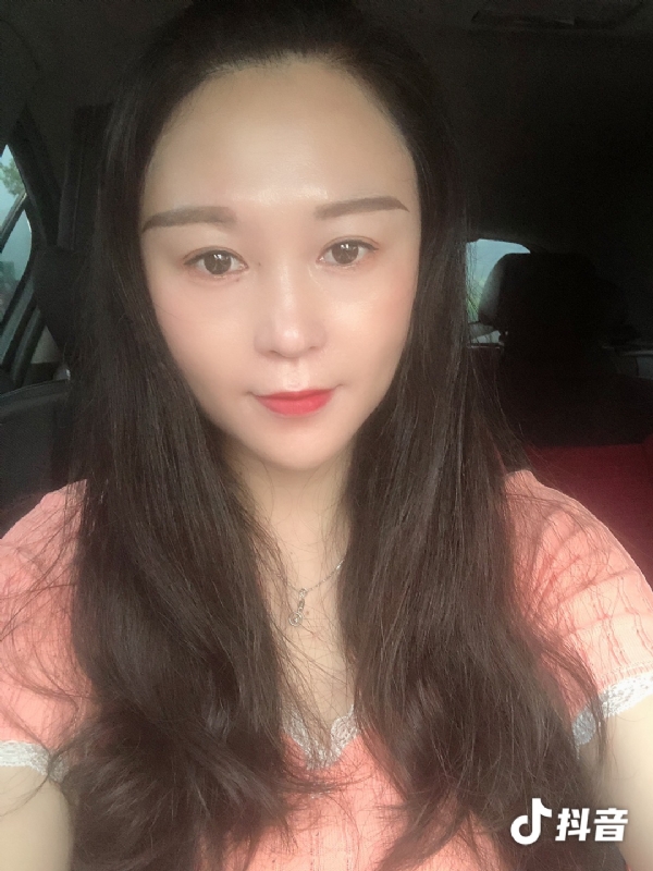 云云的第一张照片--东莞相亲服务中心