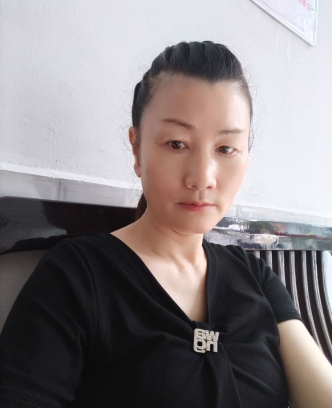 单只蝴蝶的第一张照片--东莞相亲服务中心