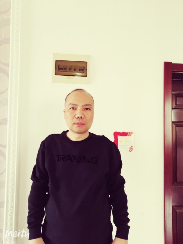 酒香四溢的第二张照片--东莞相亲服务中心