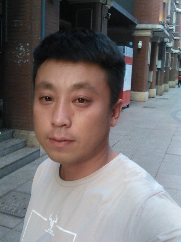 冰冷的心的第一张照片--东莞相亲服务中心