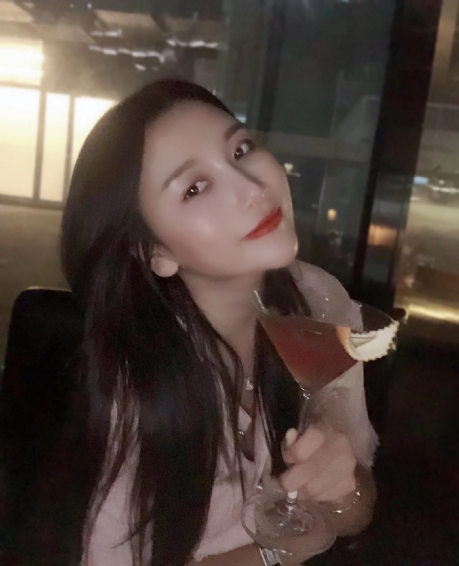 嫣然的第一张照片--东莞相亲服务中心