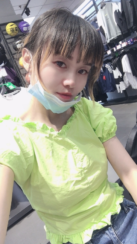 婀娜袅袅的第一张照片--东莞相亲服务中心