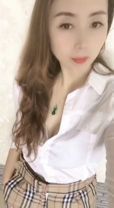 雨蝶的第一张照片--东莞相亲服务中心