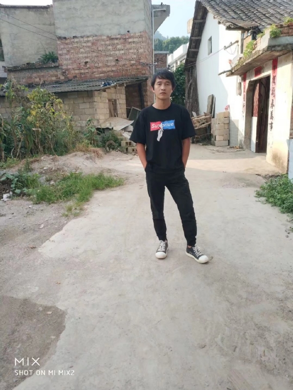 活活该的第一张照片--东莞相亲服务中心