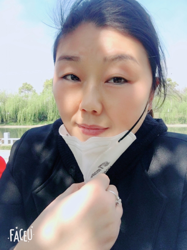 花开半夏的第一张照片--东莞相亲服务中心