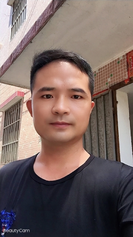 言飞的第二张照片--东莞相亲服务中心