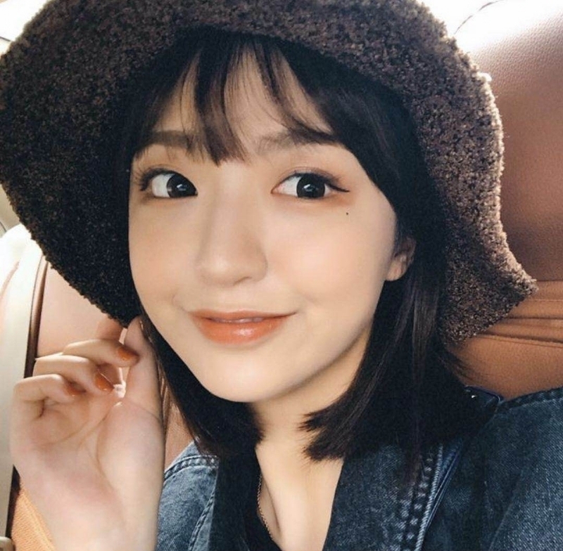 李雅容的第一张照片--东莞相亲服务中心