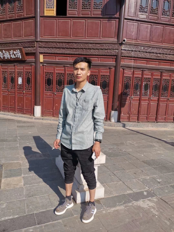 刘方的第一张照片--东莞相亲服务中心