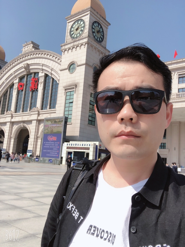 楚河畔的第一张照片--东莞相亲服务中心