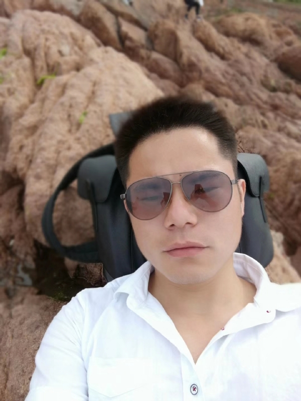 易听的第一张照片--东莞相亲服务中心