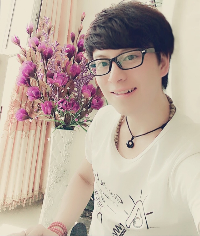 半°的第三张照片--东莞相亲服务中心