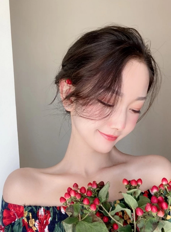 小诗vanessa的第二张照片--东莞相亲服务中心