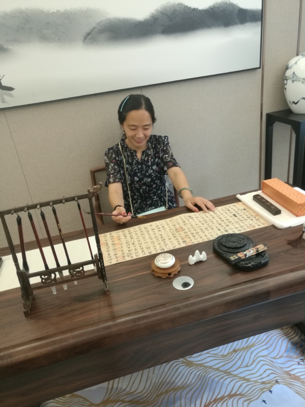 anna的第一张照片--东莞相亲服务中心