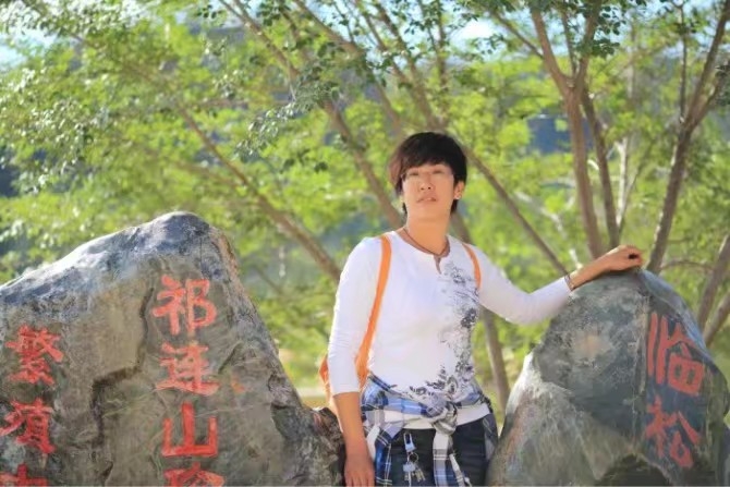 弱水河边青春草的第一张照片--东莞相亲服务中心