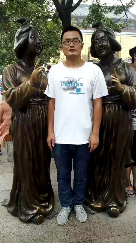 小关系的第一张照片--东莞相亲服务中心