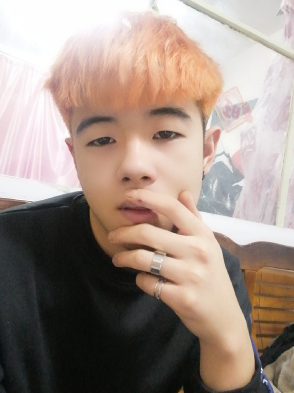 钟宇诗的第一张照片--东莞相亲服务中心