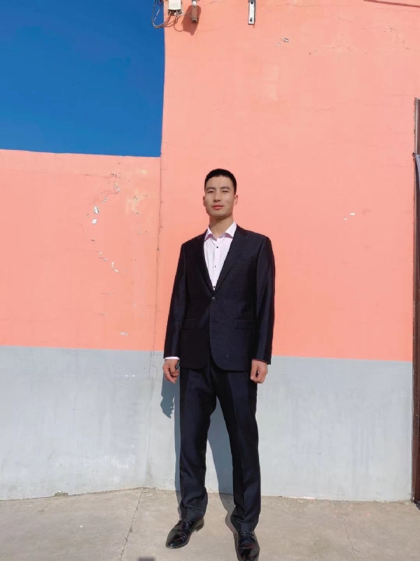 快乐生活的第一张照片--东莞相亲服务中心