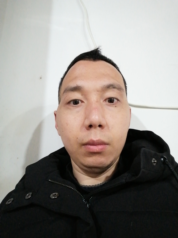 我要捡钱的第一张照片--东莞相亲服务中心