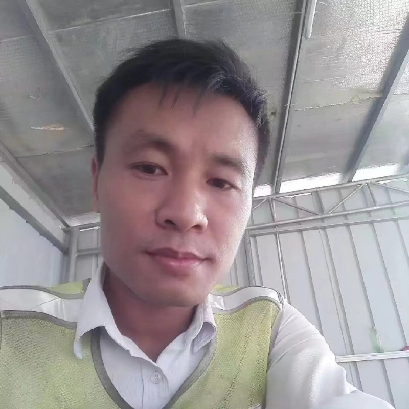 小马哥的第一张照片--东莞相亲服务中心