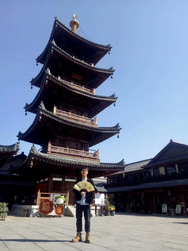 流浪共和的第一张照片--东莞相亲服务中心