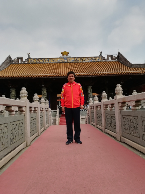 红尘老生的第一张照片--东莞相亲服务中心