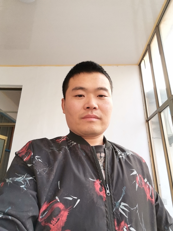 会飞的猪的第一张照片--东莞相亲服务中心