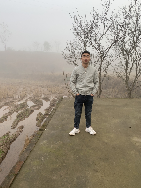 迷路的小猪的第二张照片--东莞相亲服务中心