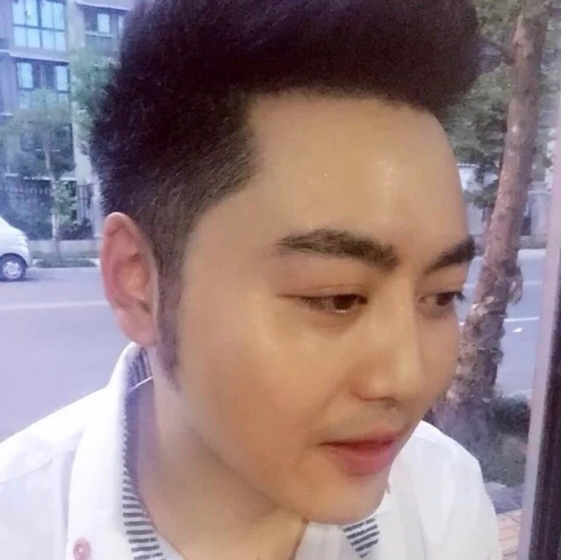 加油吧少年的第一张照片--东莞相亲服务中心