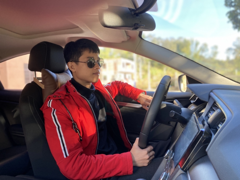 林威成的第二张照片--东莞相亲服务中心