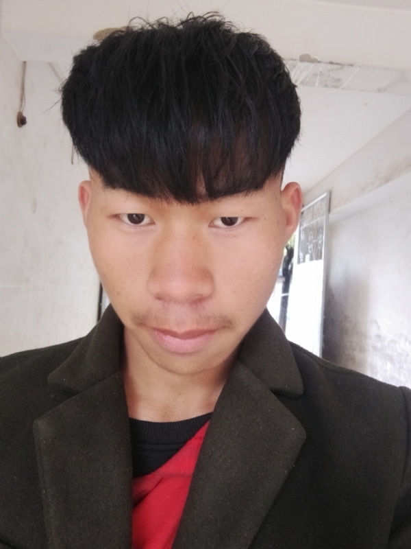 少年不在少的第二张照片--东莞相亲服务中心