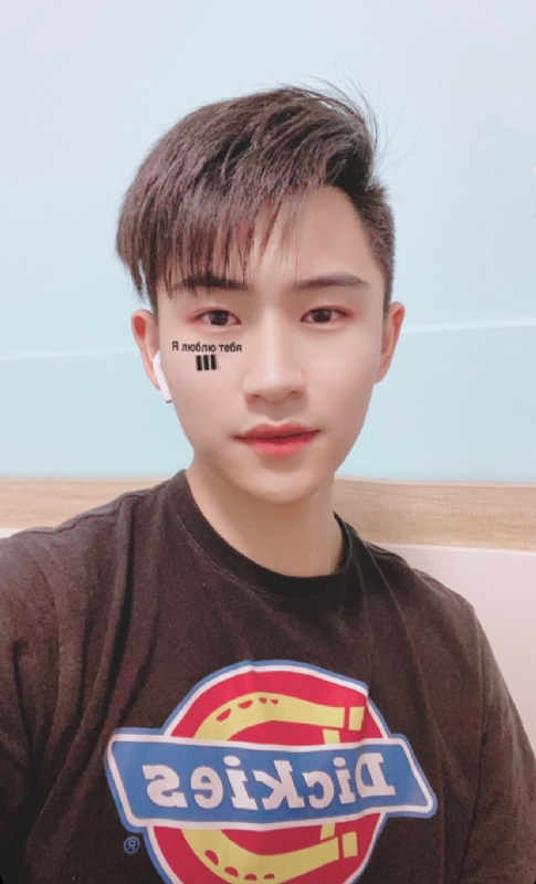 清风归客的第一张照片--东莞相亲服务中心