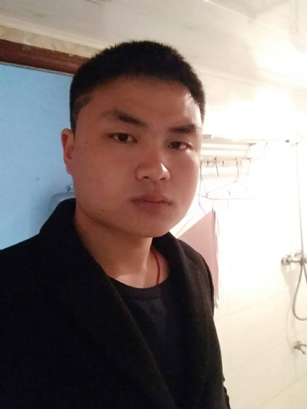 康康一下的第一张照片--东莞相亲服务中心