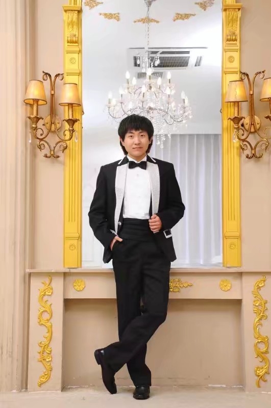 那家伙的第一张照片--东莞相亲服务中心